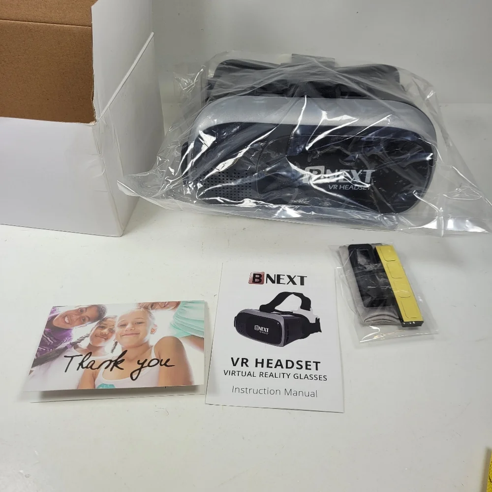 Bnext Black VR Headset
